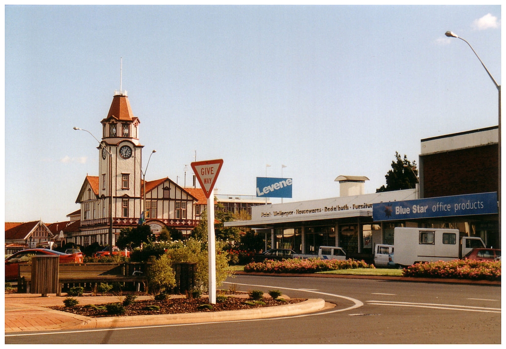 02 - Rotourua (0).jpg